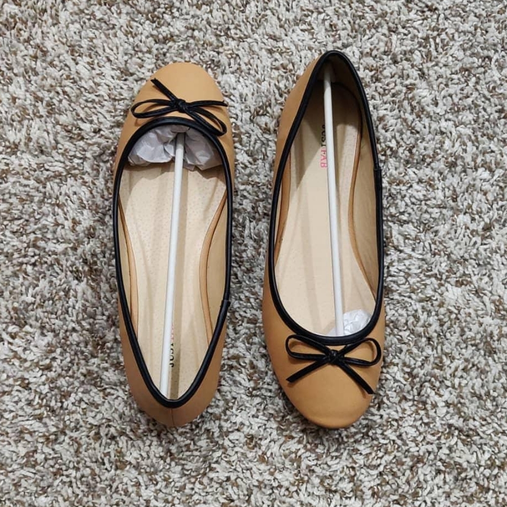 JustFab | Shirley Flats / Size: 10 - Picture 7 of 8